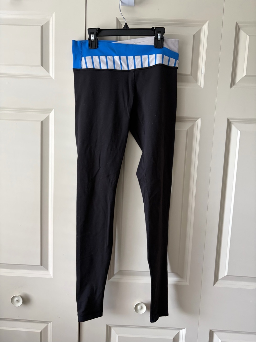 Lululemon Black Leggings Size 6 Y2K